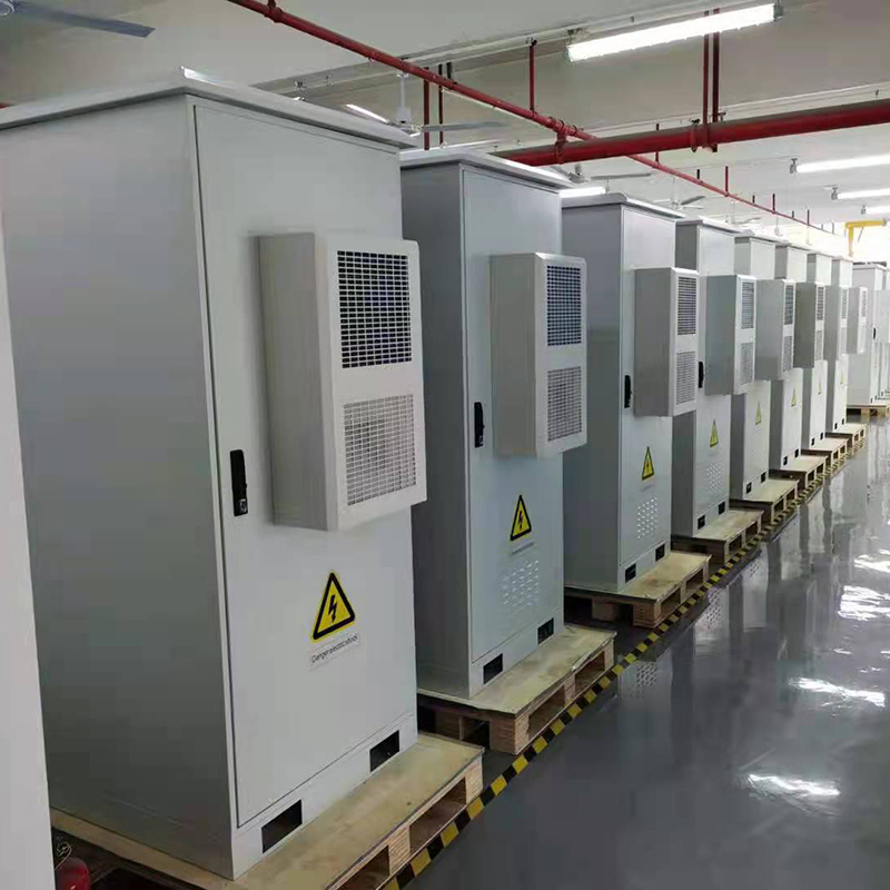 IP55 IP65 IP66 IP67 IP68 OEM ODM Equipment Power Enclosure Outdoor Telecom Cabinet With Air Conditio(图4)